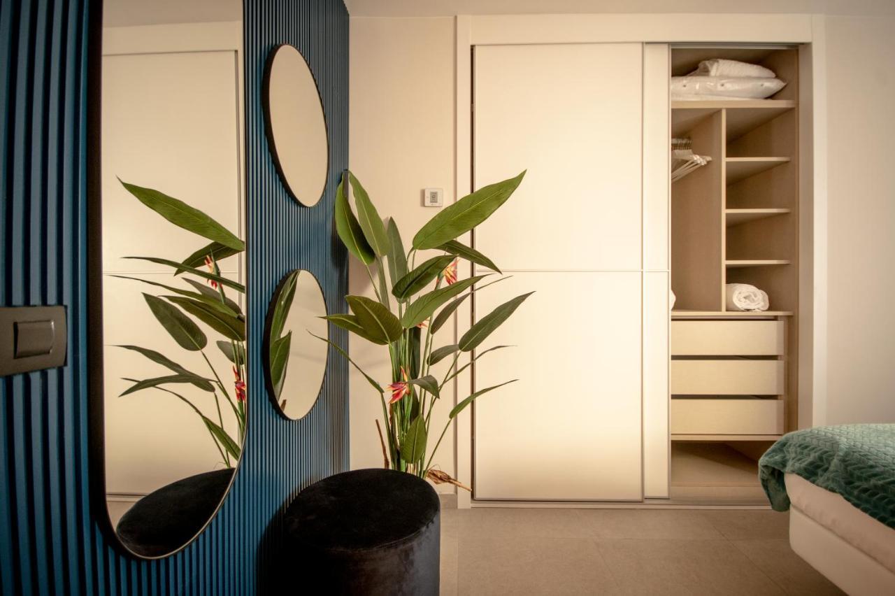 Vv Luxury Tropical Blue "By Henrypole Home" Лас Палмас де Гран Канария Екстериор снимка